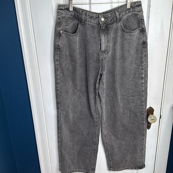 Prettylittlething Petite Washed Gray Dip Back Waist Boyfriend Jeans W1057 Sz 8 - Picture 5 of 11